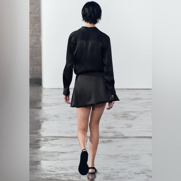 NWOT ZARA  Black Mini Skirt - Picture 4 of 12